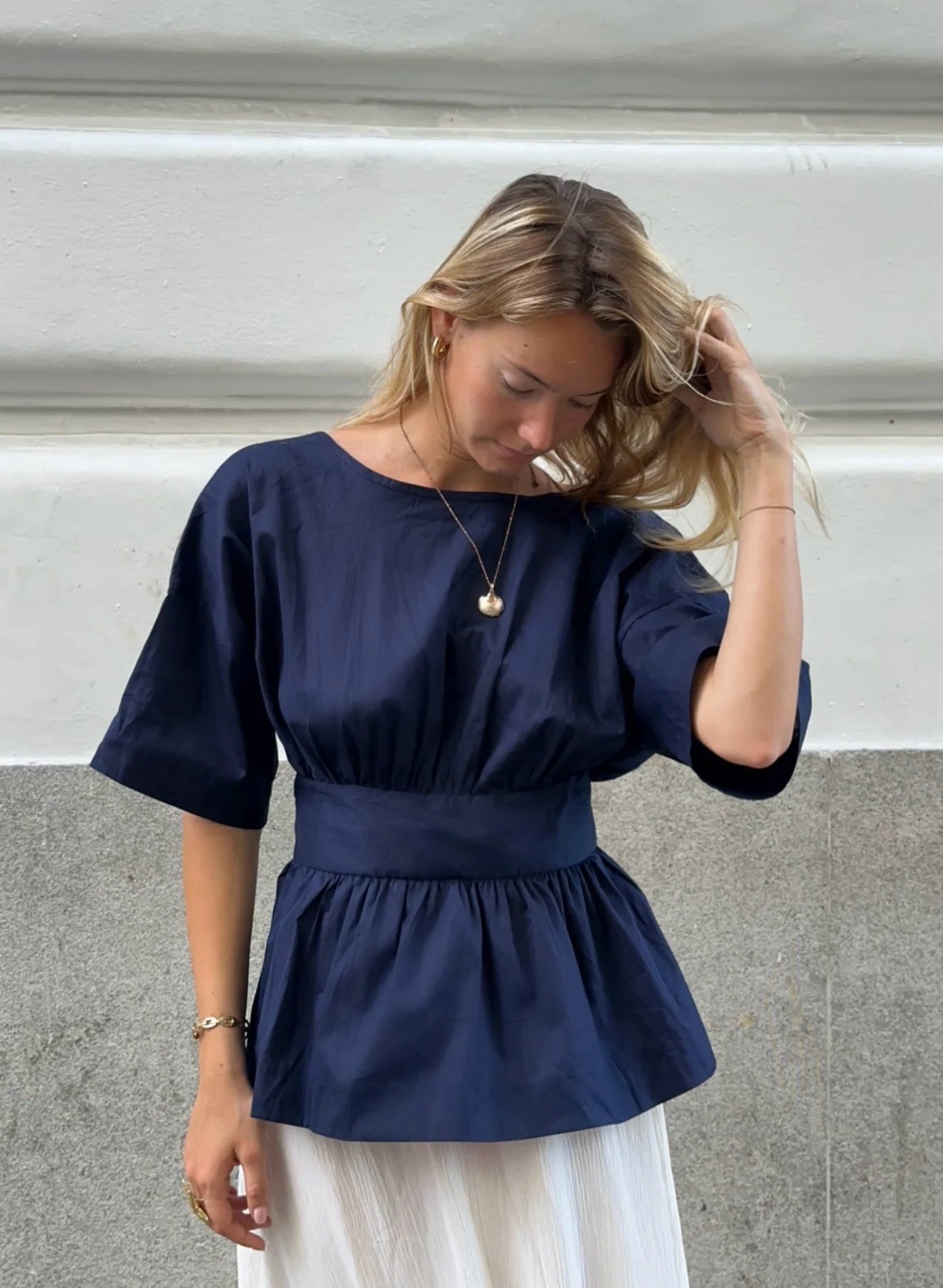 Blouse à noeud marine
