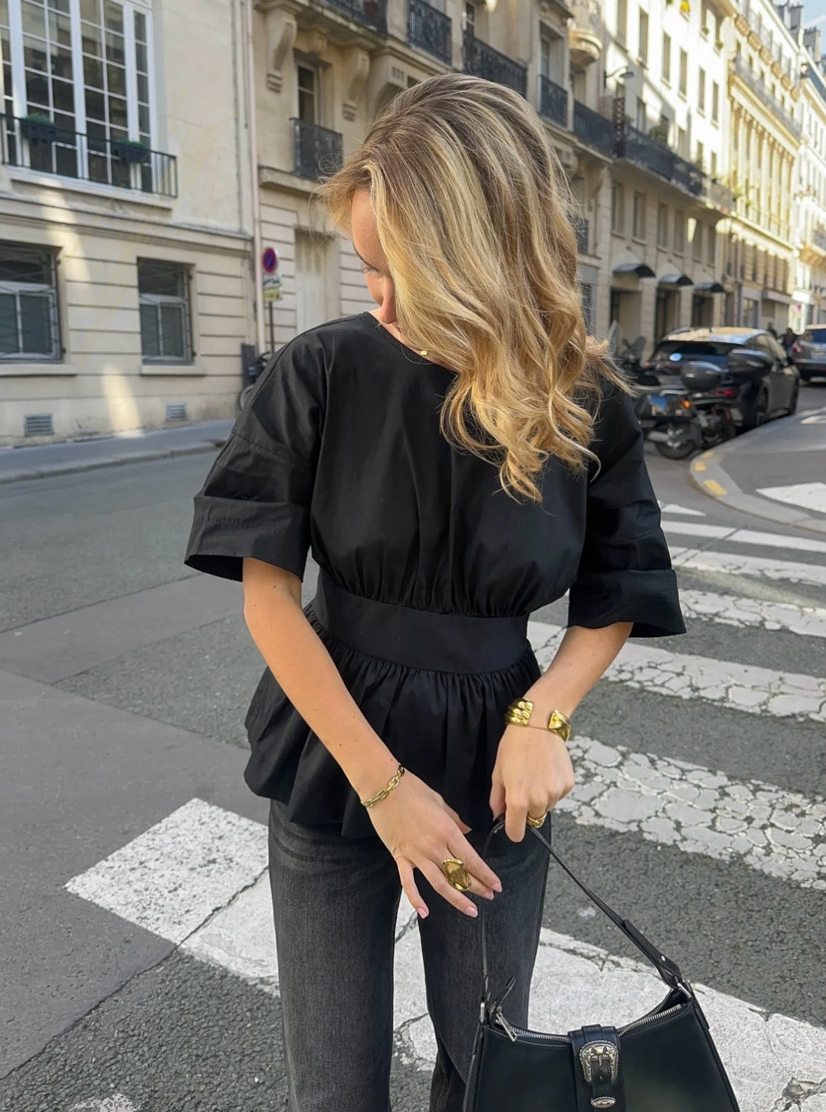 Blouse à noeud noire